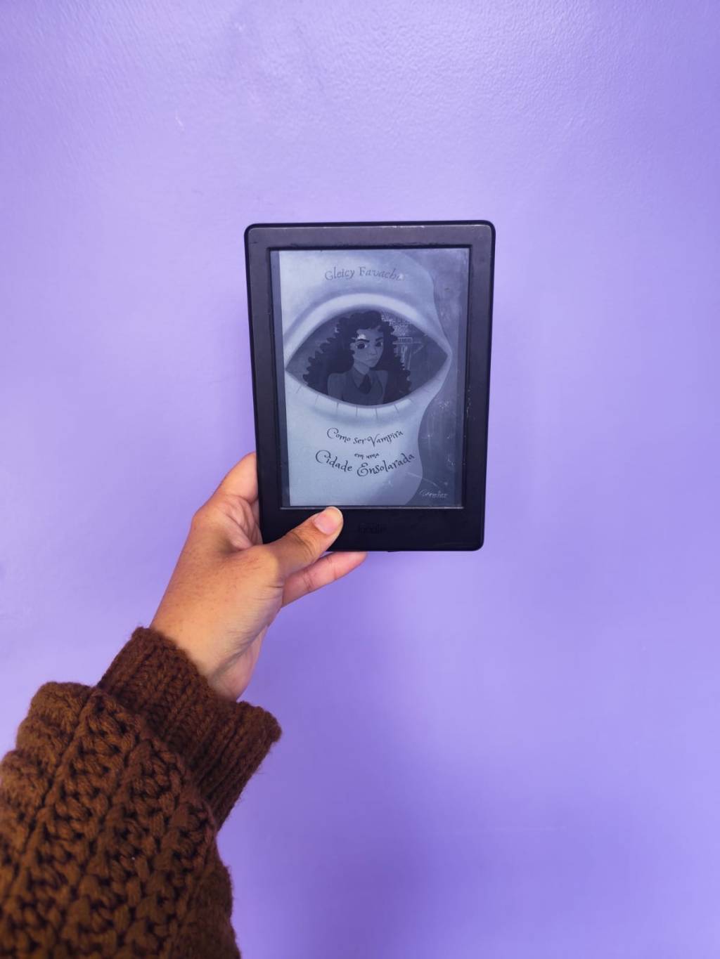 Resenha: Como Ser Vampira em Uma Cidade Ensolarada: Um Mergulho Alucinante no Mistério&nbsp;Nacional!